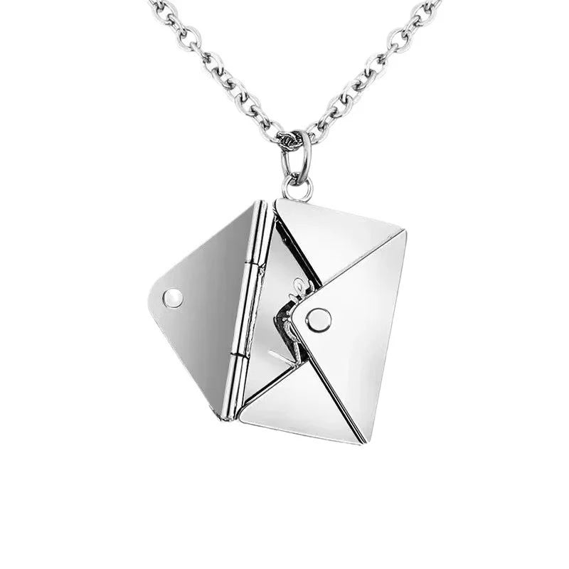 💌 Envelope Necklace Gift – “Message from the Heart” Edition