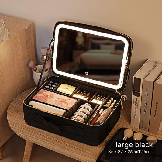 Illuminated Makeup Case – Reflective LED Beauty Organizer for Luxe Glamour 